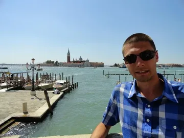 БНТ: Бошнаков е добре, продължава възстановяването