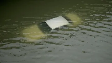 В Тексас броят на жертвите на урагана Харви достигна 39 души