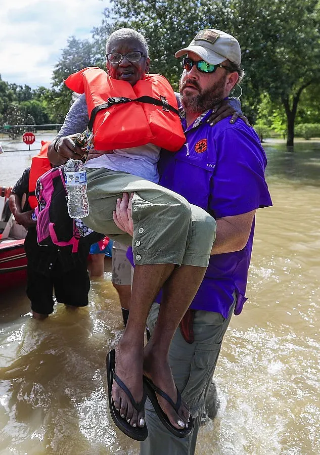 Химически завод вся нов страх в Тексас