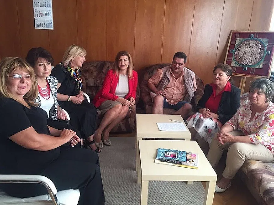 ГЕРБ уреди море за 15 деца от център за настаняване