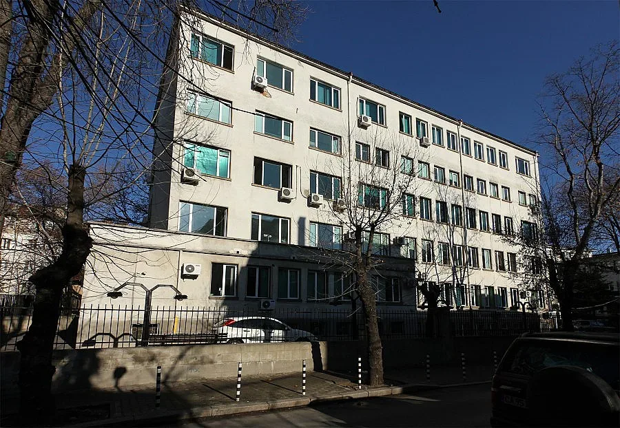 21 камери ще пазят лекарите в "Шейново"