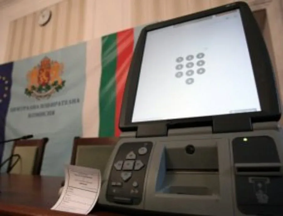Само две фирми с оферти за електронното гласуване