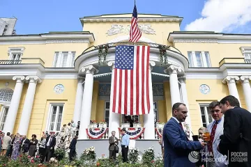 Москва: САЩ сами си орязаха персонала у нас