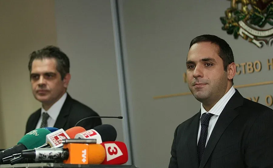 Емил Караниколов: Държавата иска да придобие "Дунарит" (ОБНОВЕНА)