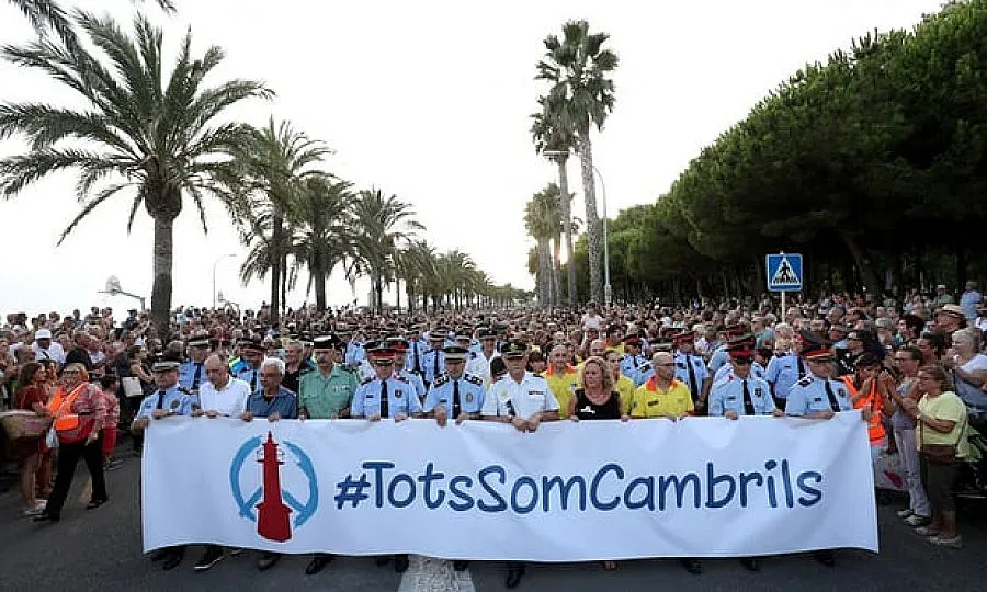 Кралският двор на Испания и Каталуния се обединиха срещу терора