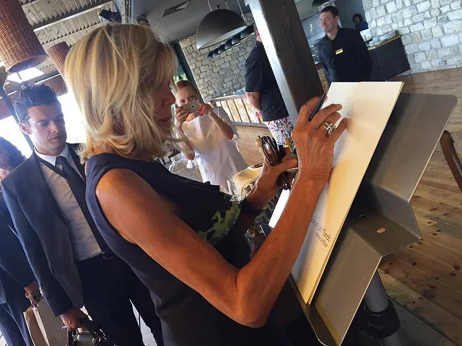 Брижит Макрон: Балчик е райско кътче