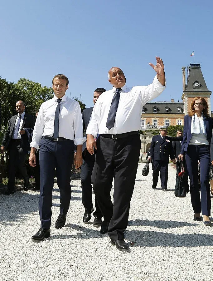 Борисов и Макрон разгледаха навигационни симулатури