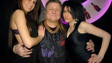 Пребиха известен сутеньор на малолетни