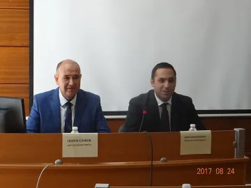 Министър Караниколов обяви основните проблеми на бизнеса