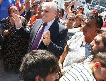 Вътрешният министър отказа да пререже лента в ромска махала