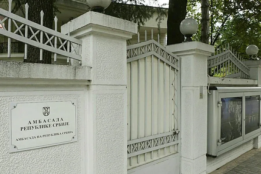 Сърбия прекрати дипломатическата война с Македония