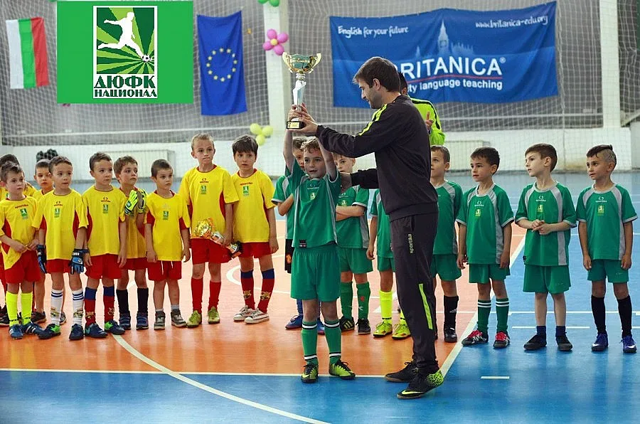 Нови 2,5 млн. лева за спорт в детските градини и училищата