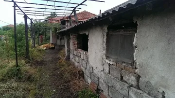 Хванаха мъж за опит за убийство с палеж