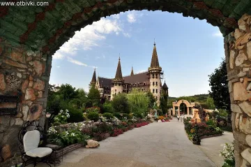 Замъкът в Равадиново е в топ 3, изпреварва Нойшвайнщайн