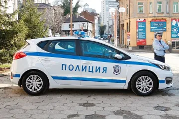 Мъж застреля жена си в София