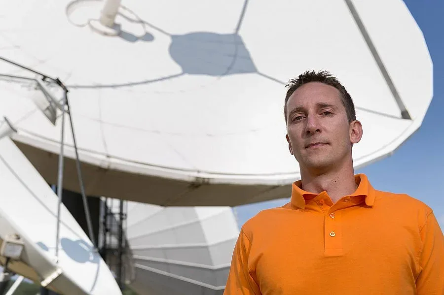 Първата сателитна антена работи вече 40 години