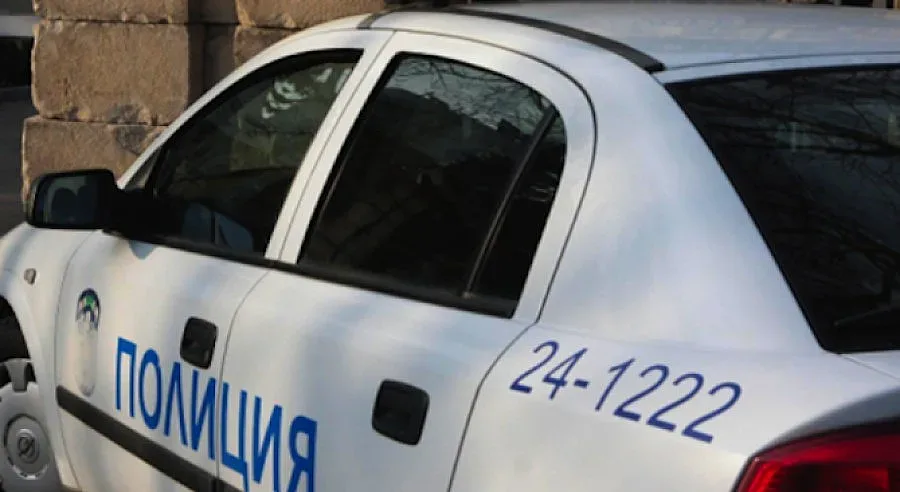 Арестуваха роми, заплашили с убийство полицаи