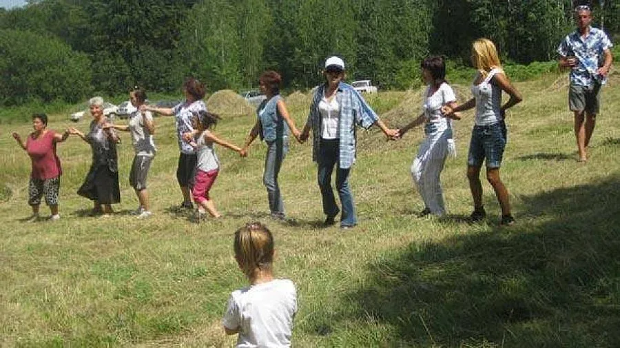 Стакевци почита с празник гората