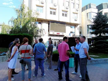 Само 15 минути протест в Асеновград