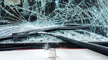 Момиче и жена загинаха на пътя Шумен--Карнобат