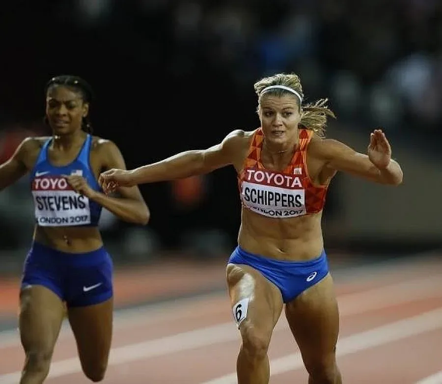 Схипърс с втора поредна световна титла на 200 м