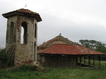 Ограбиха 16 икони от църква