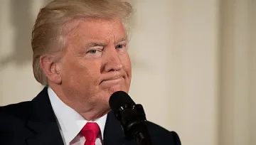 Тръмп заплаши с отмъщение, ако Северна Корея атакува Гуам