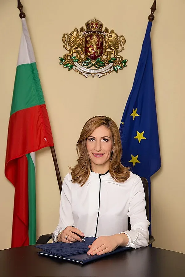 Министри репортери: Нов рекорден ръст за лято 2017