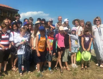 ЧРД, "Стандарт": Разкрихме на руски деца тайните на остров "Св. Анастасия"