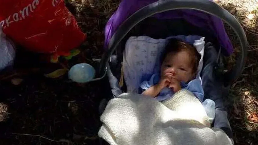 Пращат изоставеното бебе в център за настаняване от семеен тип