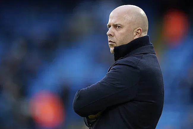 Неприятности за Арне Слот. Наказанието