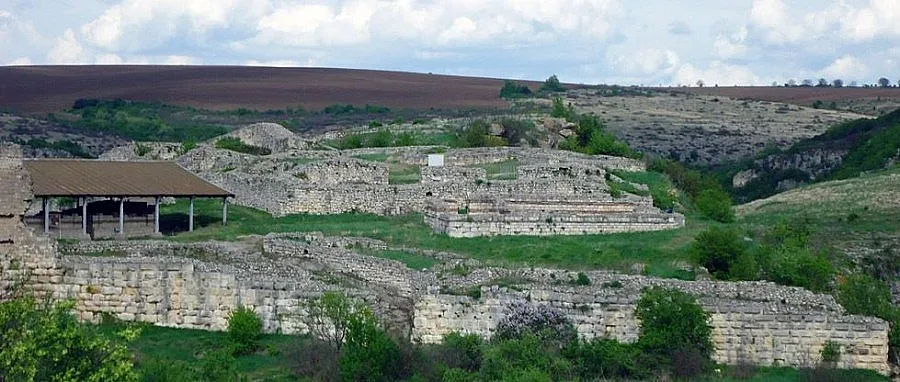 Полски студенти разкриват тайните на Сексагинта Приста