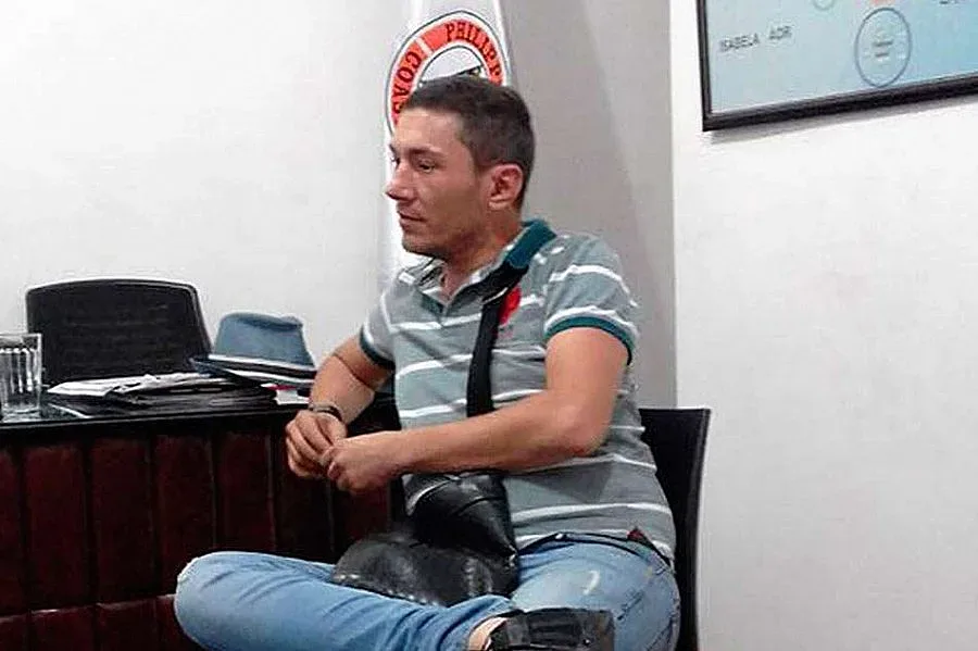 Хакерът, ударил Бил Гейтс, се изкарва син на Симеон II