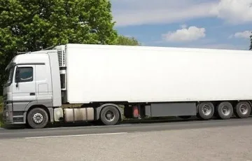 Сръбски тираджия премаза пешеходец