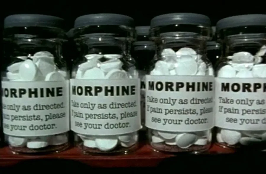 МВР атакува аптека заради за търговия на черно