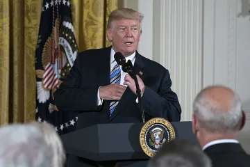 Тръмп одобри санкциите, Русия ги нарече "икономическа война"