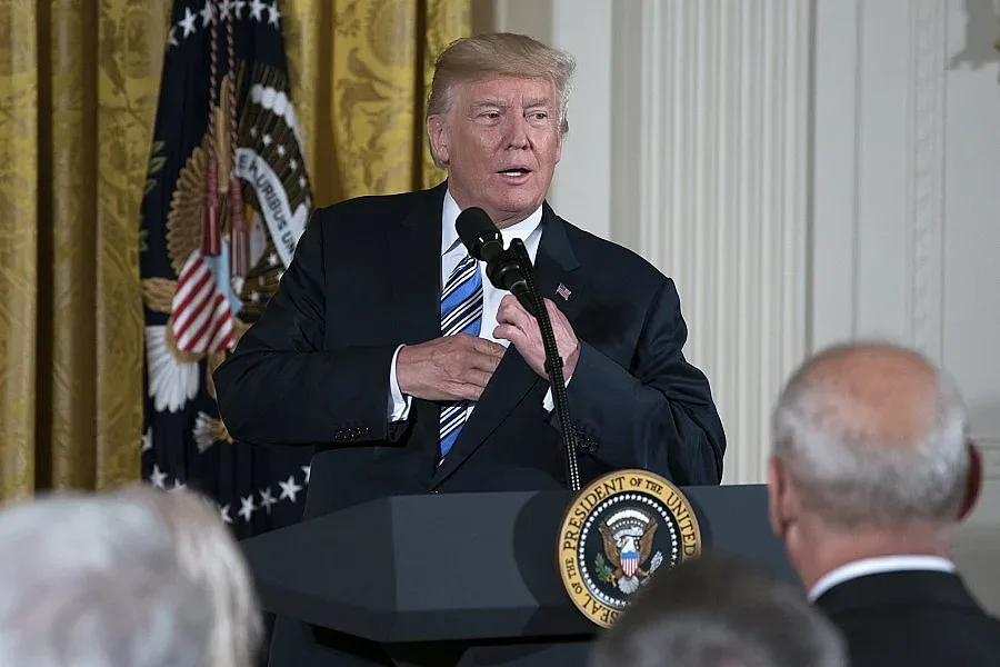 Тръмп одобри санкциите, Русия ги нарече "икономическа война"