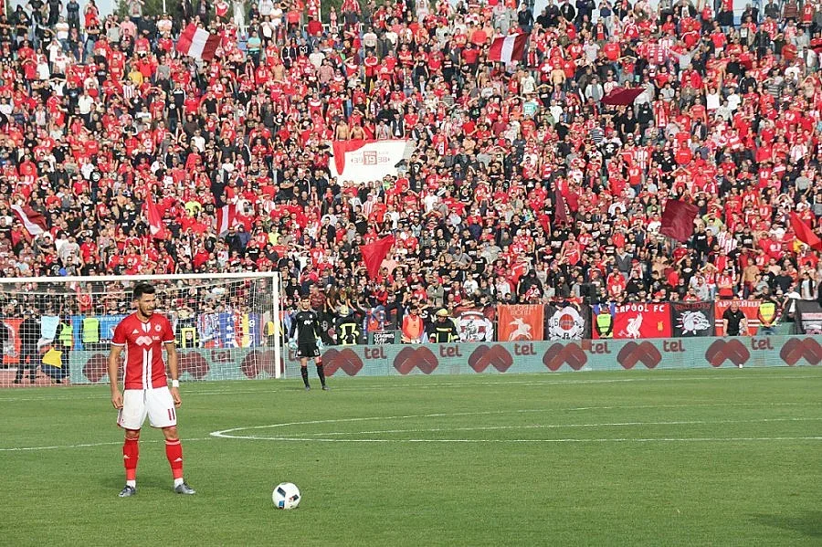 Мтел със специална оферта за феновете на ЦСКА с клубни карти