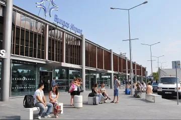 Кацане извън пистата затвори Летище "Бургас"