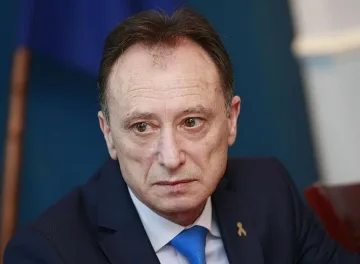 Шест обвинения и за ексшефа на Фонда за лечение на деца