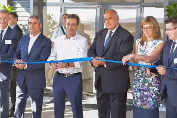 Ек. Захариева: Договорът с Македония е добро начало