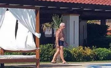 Волен Сидеров презарежда в тузарска резиденция