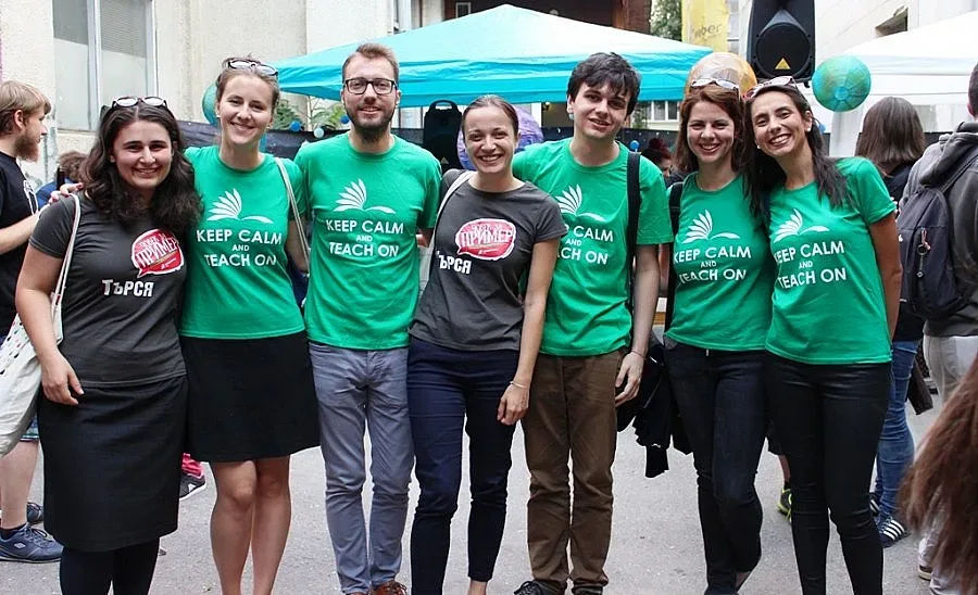 "Предай нататък" с българска версия