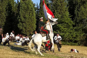 С възстановка и тържествена заря-проверка почетоха паметта на загиналите в Стара Загора