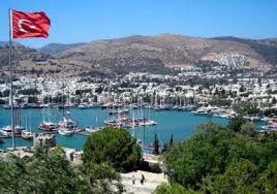 Един убит и четирима ранени в Бодрум