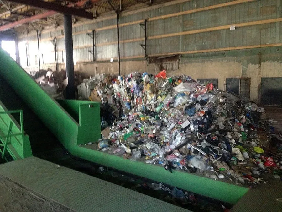 Верига откъсна ръката на работник, ще му правят реимплантация