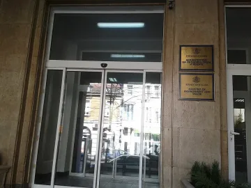 Горя Министерството на околната среда и водите