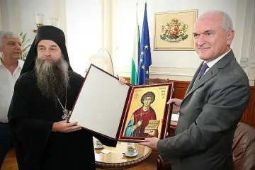 Св. Панталеймон ще бди над Главчев