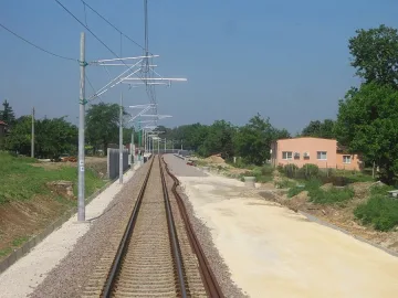 Превозват пътниците в автобуси между жп гарите Пловдив и Стамболийски