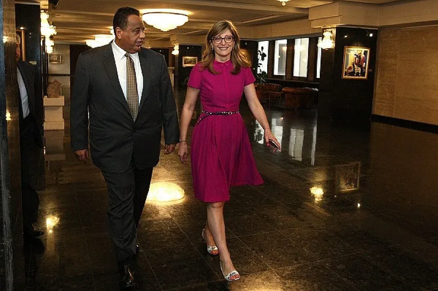 Ще си сътрудничим със Судан в селското стопанство, мините, храните и технологиите